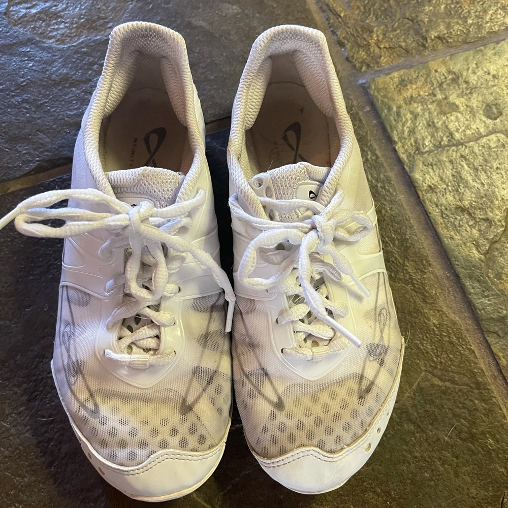 Nfinity Vengeance Cheer Shoe Size 7